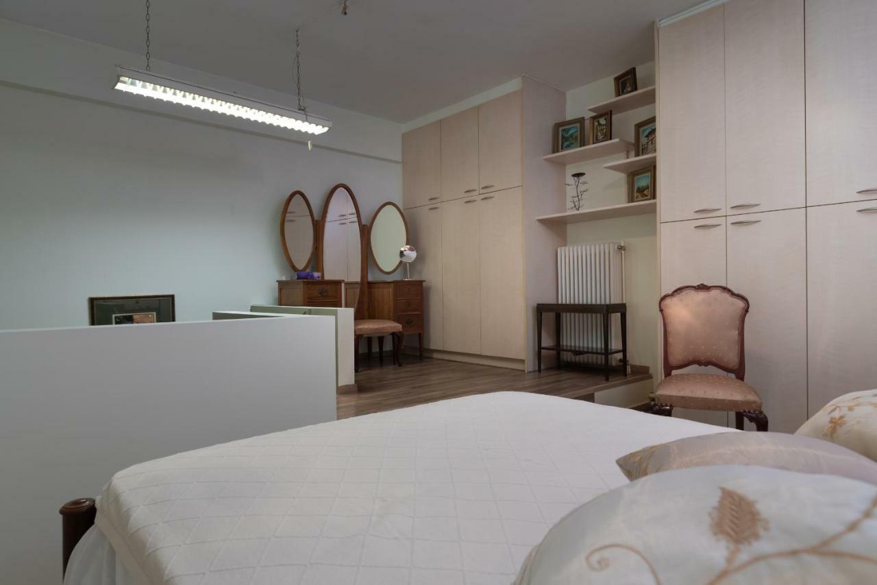 Acropolis Koukaki Loft Private Garden Apartment Atena Exterior foto